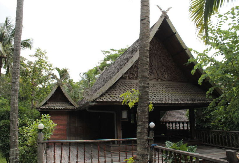 Пансион Thai Teak House Garden Homestay