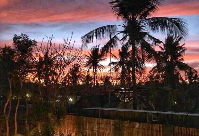 膳宿费 Villa Rembulan