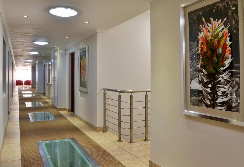 Piekenierskloof Mountain Resort By Dream Resorts