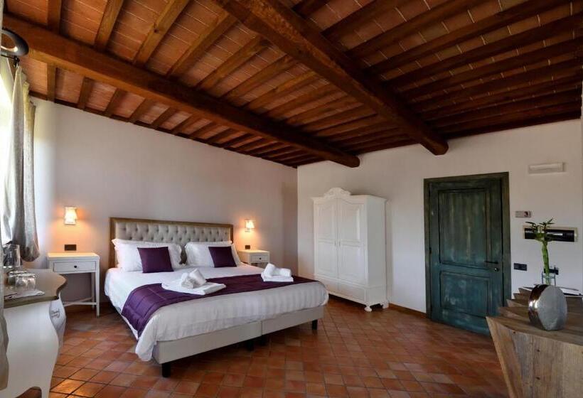 Porsenna Resort