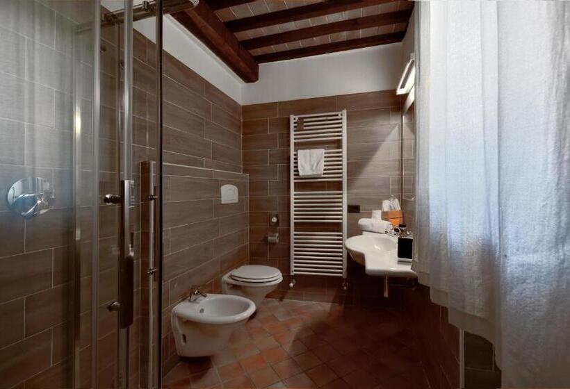 Porsenna Resort