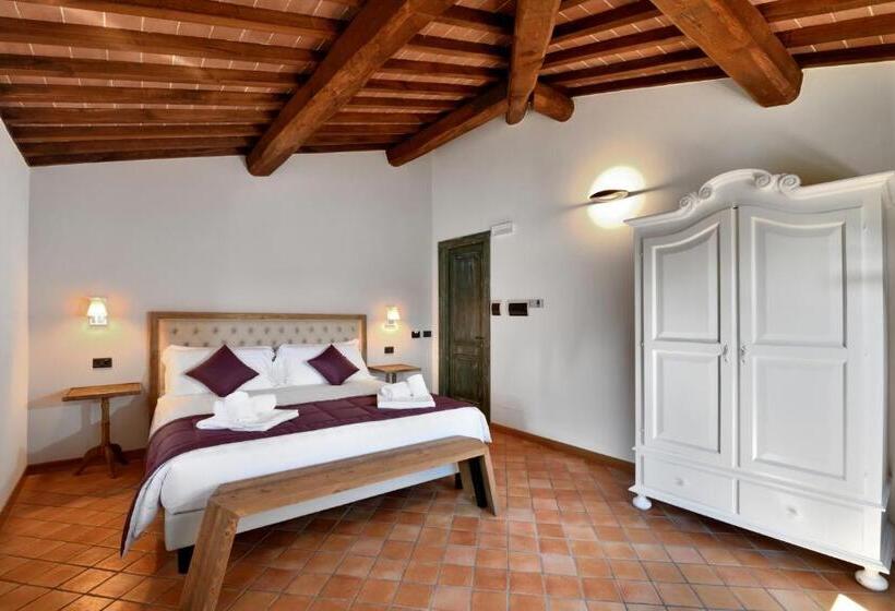 Porsenna Resort