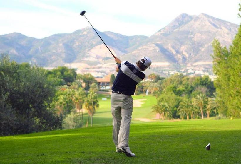 Puerto Marina Beach & Golf