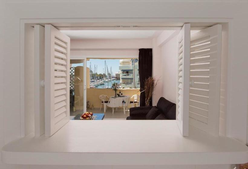 Puerto Marina Beach & Golf