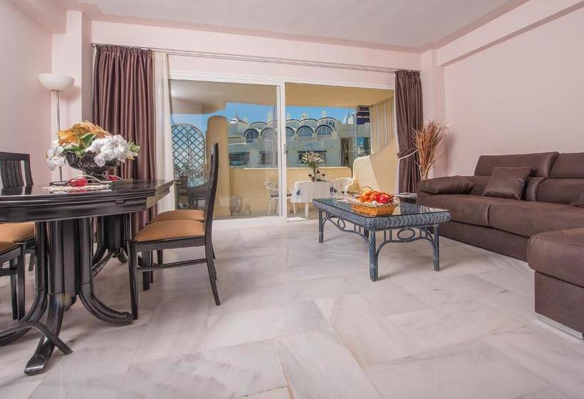 Puerto Marina Beach & Golf