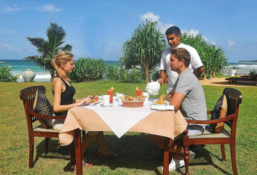 אתר נופש The Beach Cabanas Retreat & Spa