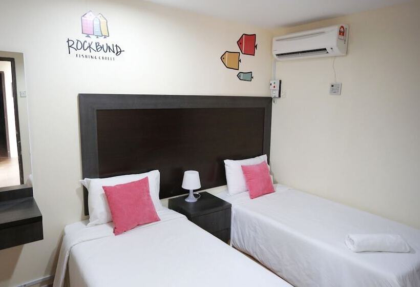 Rockbund Fishing Chalet