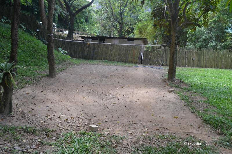 Spin Designer Hostel   El Nido