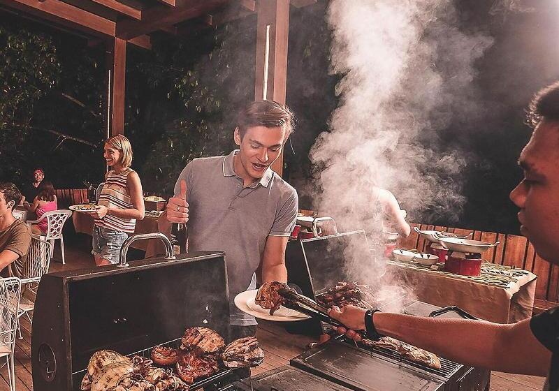 Spin Designer Hostel   El Nido