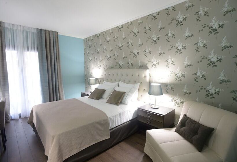 Theasis Hotel Paramythia