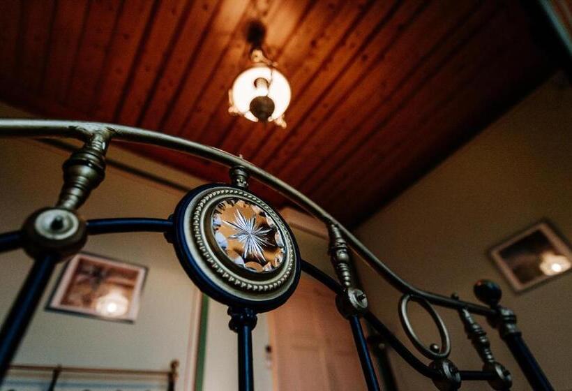 צימר Gerofotis Traditional Guesthouse Est 1892   Close To Aigio, Akoli, Selianitika