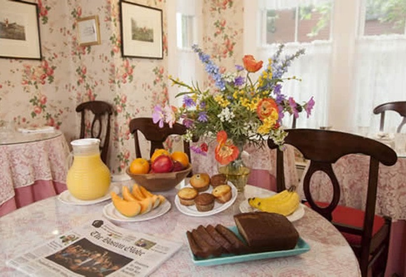 مبيت وإفطار North Bridge Inn