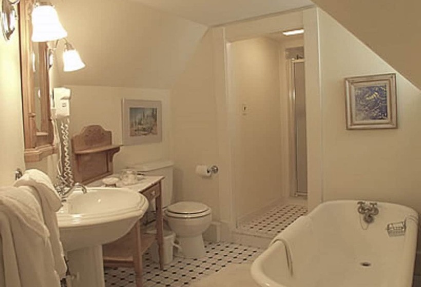 مبيت وإفطار North Bridge Inn