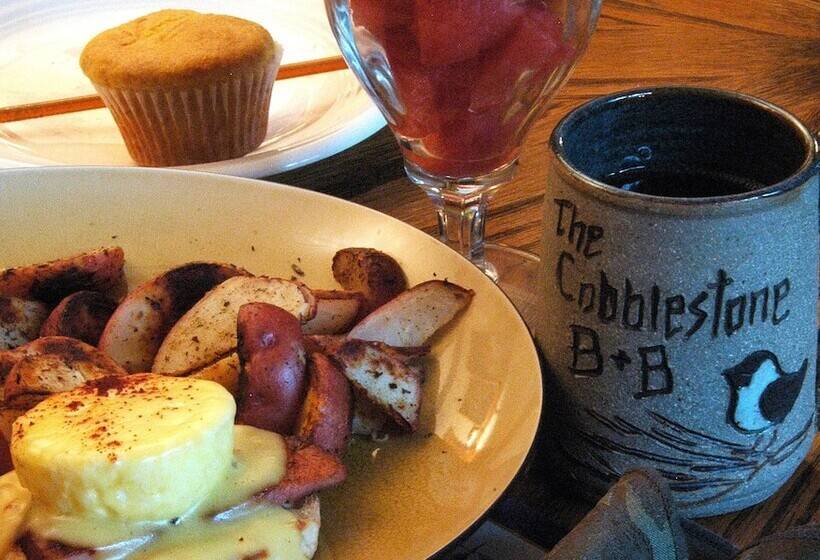 Cobblestone Bed And Breakfast