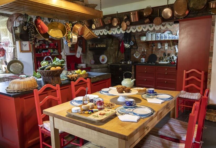 פונדק Casa De Juste Lousada