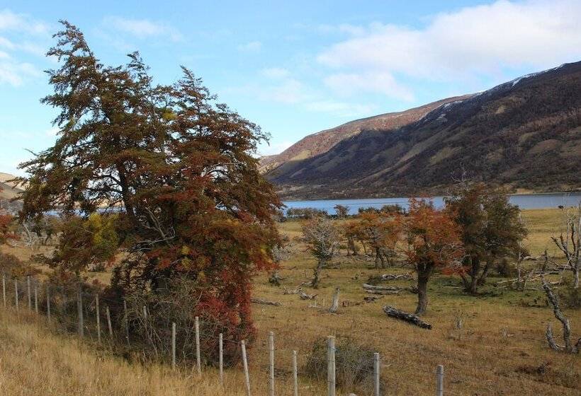 פונדק Hostería Pionero