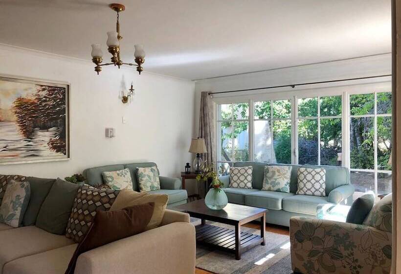 פונדק Hostería Pionero