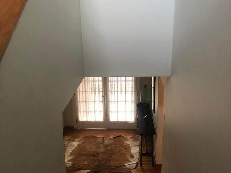 فندق فئة نجمة واحدة Hostería Pionero