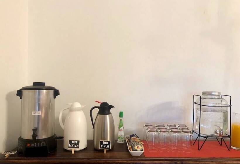فندق فئة نجمة واحدة Hostería Pionero