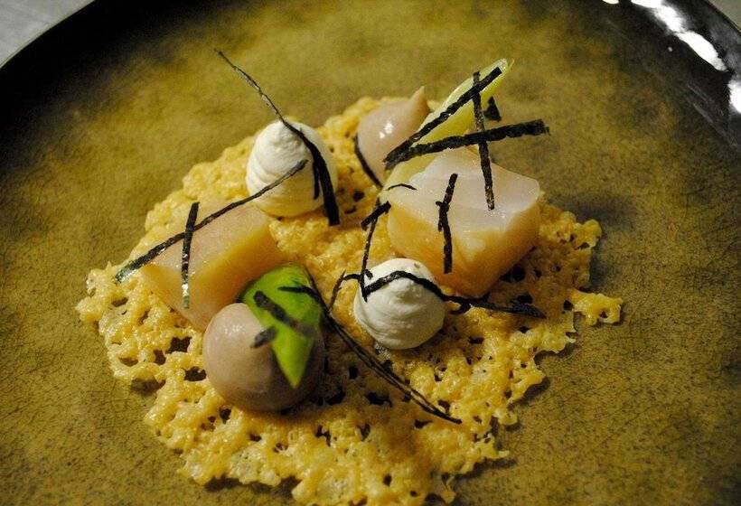 בית מלון כפרי Château De La Dame Blanche   Logis