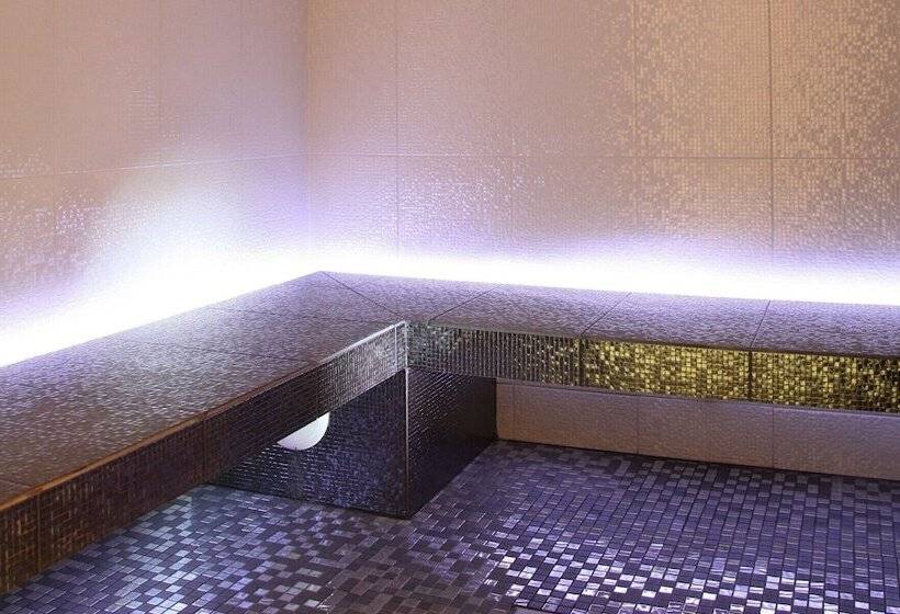 ホテル Château De La Dame Blanche   Logis