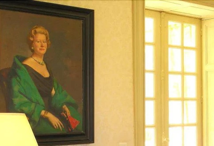 Отель Château Le Mas De Montet