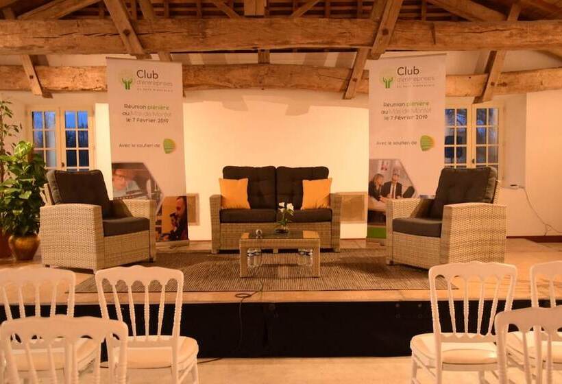 Отель Château Le Mas De Montet