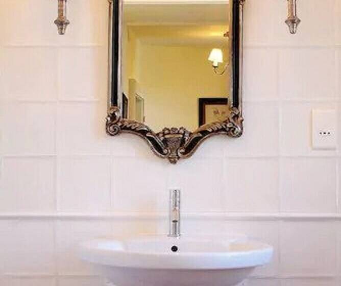 Отель Château Le Mas De Montet