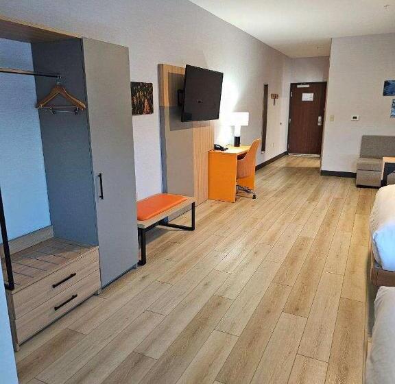 فندق Comfort Suites Cheyenne