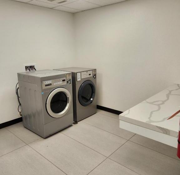 فندق Comfort Suites Cheyenne