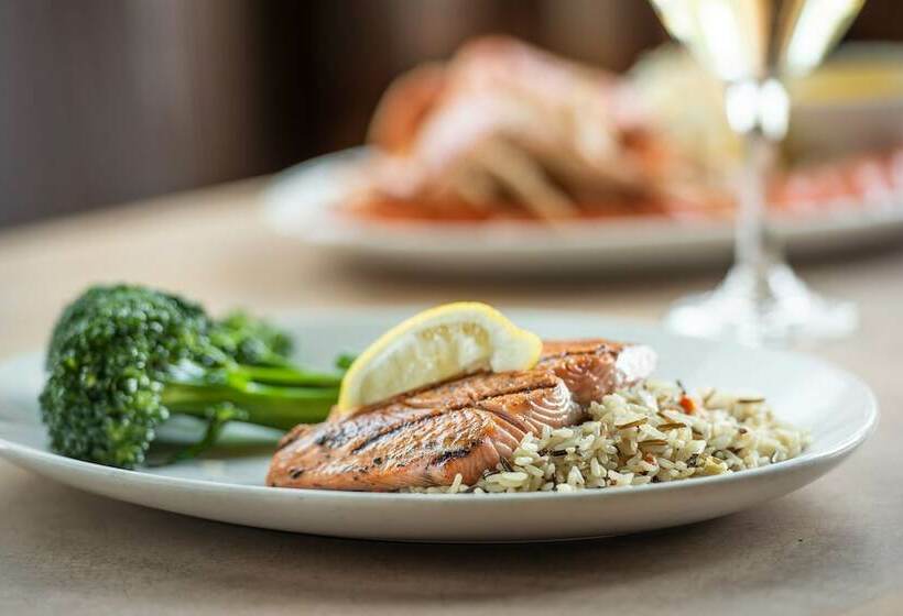 בית מלון כפרי Copper River Princess Wilderness Lodge