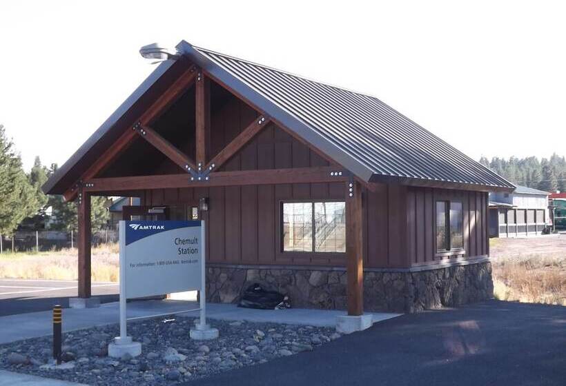 فندق Dawson House Lodge