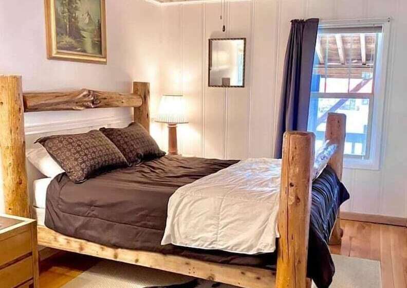 فندق Dawson House Lodge