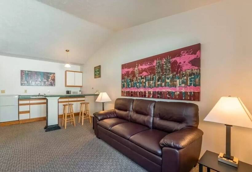 호텔 Econo Lodge Lakeshore