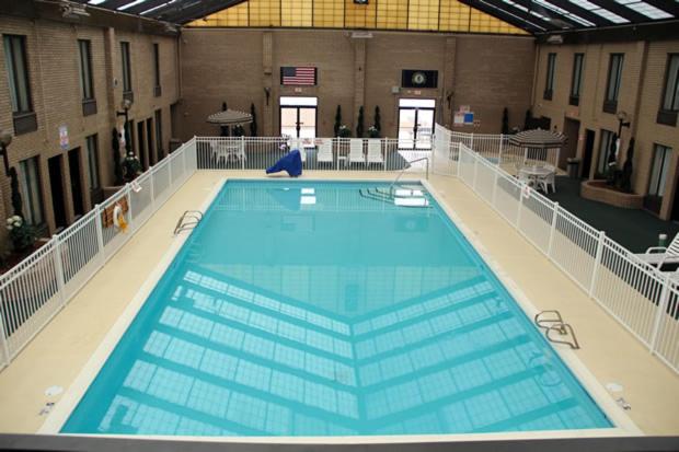 Отель Gold Vault Inn