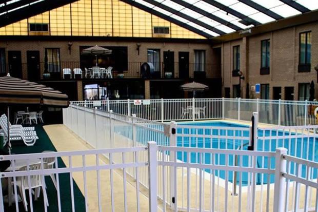 Отель Gold Vault Inn