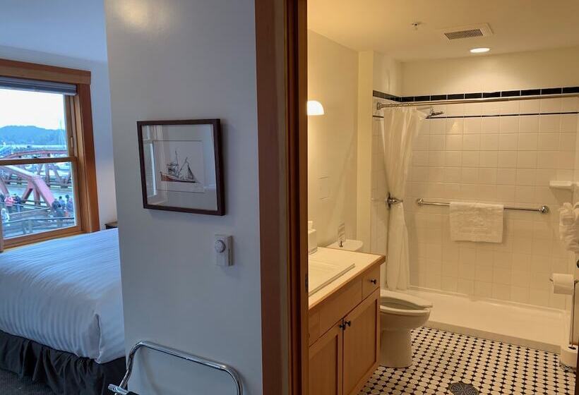 فندق Inn At Creek Street