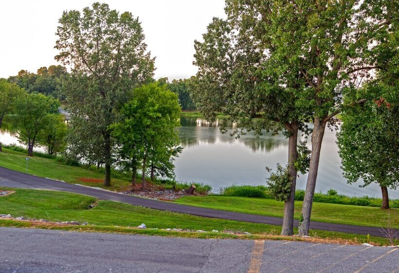 בית מלון כפרי Kentucky Dam Village State Resort Park