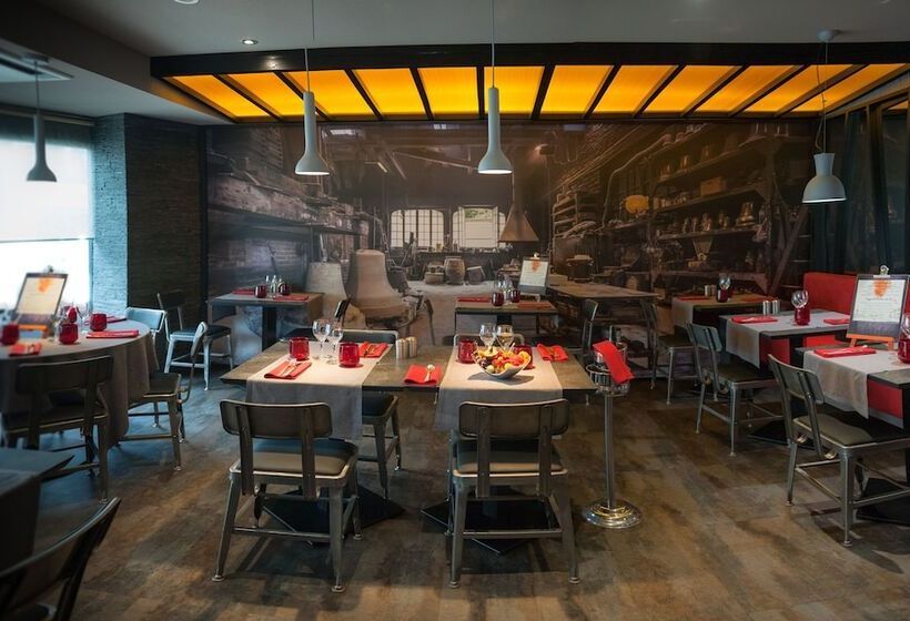 فندق Logis Hôtel Restaurant Le Fruitier