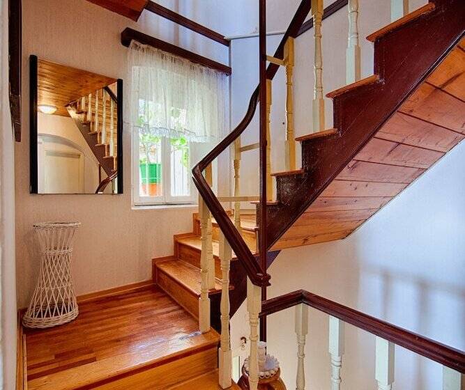 בית מלון כפרי Apartments And Rooms By The Sea Komiza, Vis   2431