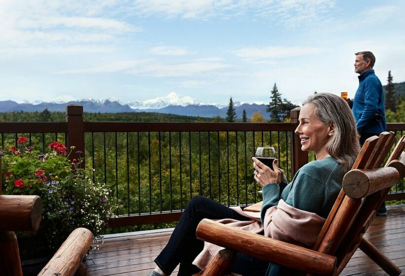 בית מלון כפרי Mt. Mckinley Princess Wilderness Lodge