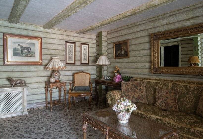 فندق Old House Resort & Spa