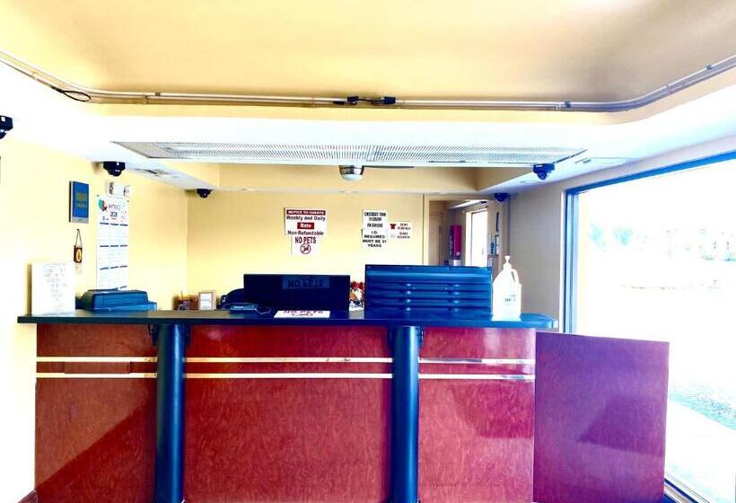 Отель Regency Inn