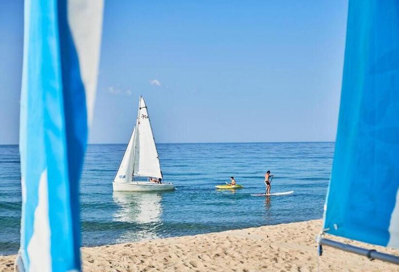 酒店 Serenè Resort