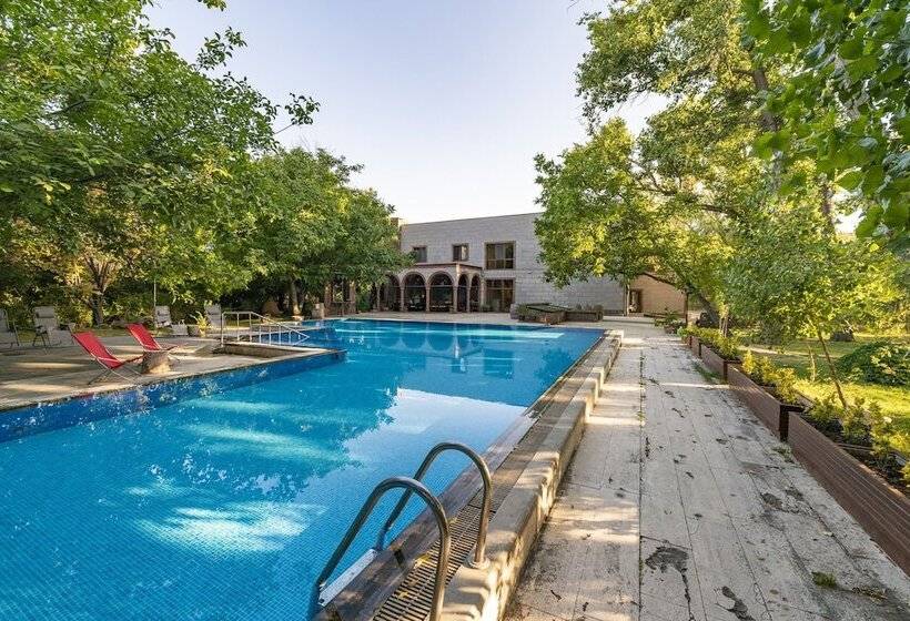 Отель Sunolus Vineyard House