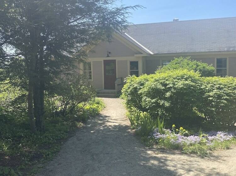 فندق The Wildflower Inn