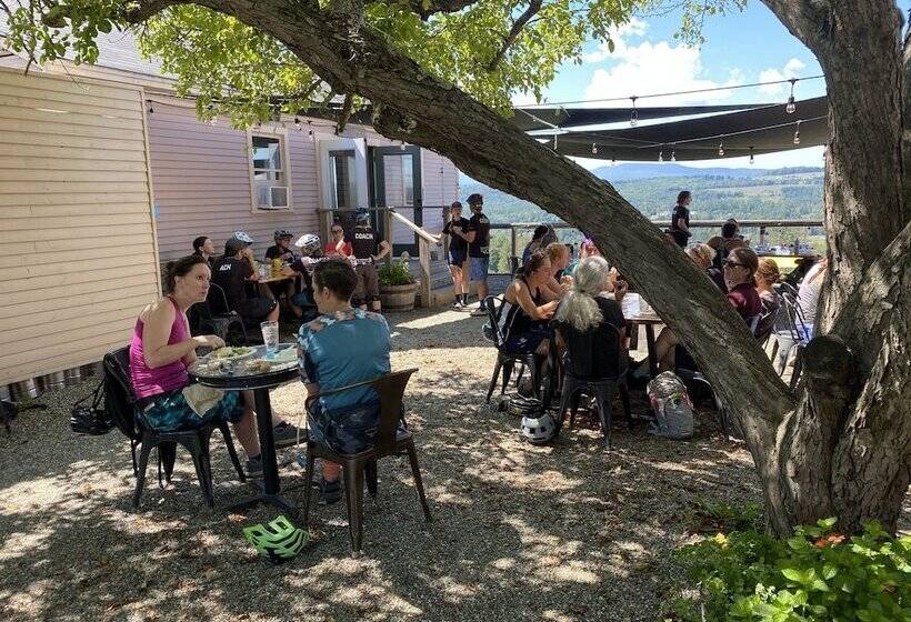 فندق The Wildflower Inn