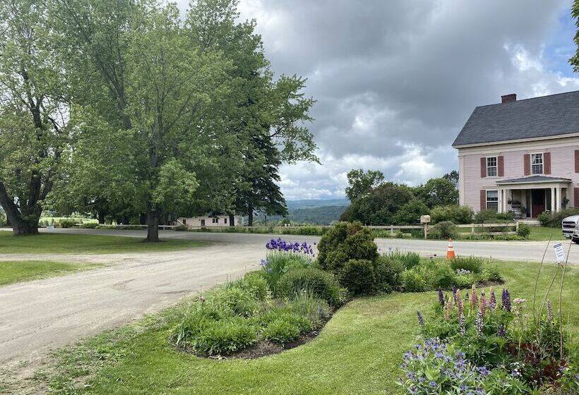 فندق The Wildflower Inn