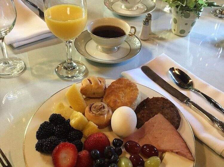 هتل Union Square Guest Quarters