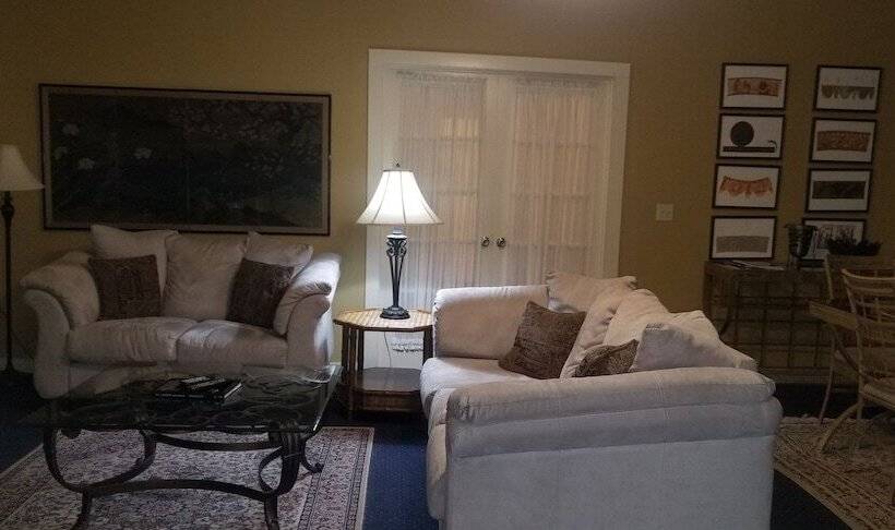 هتل Union Square Guest Quarters